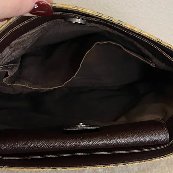 Burberry House Check and Brown Leather Shoulder Bag - Picture 12 of 16